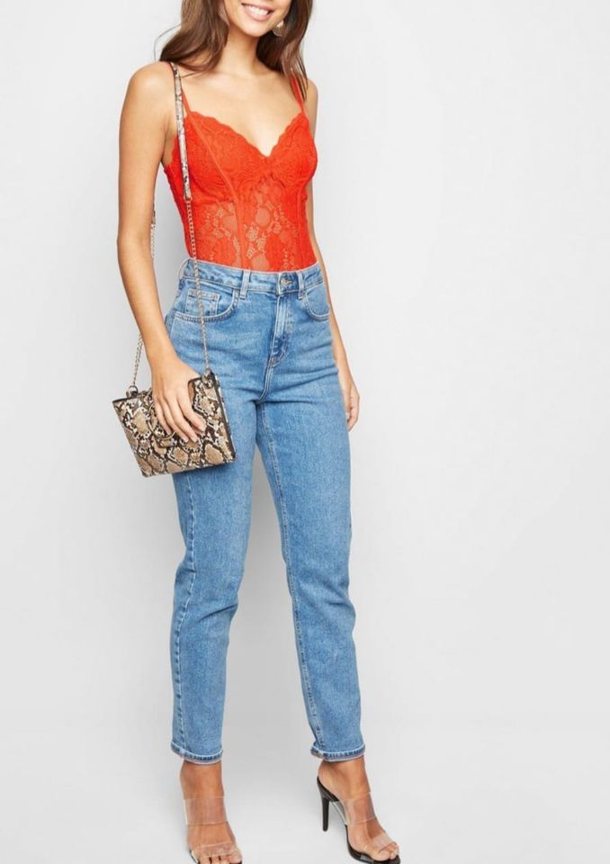 Body en dentelle rouge transparence glamour - Aperçu 2