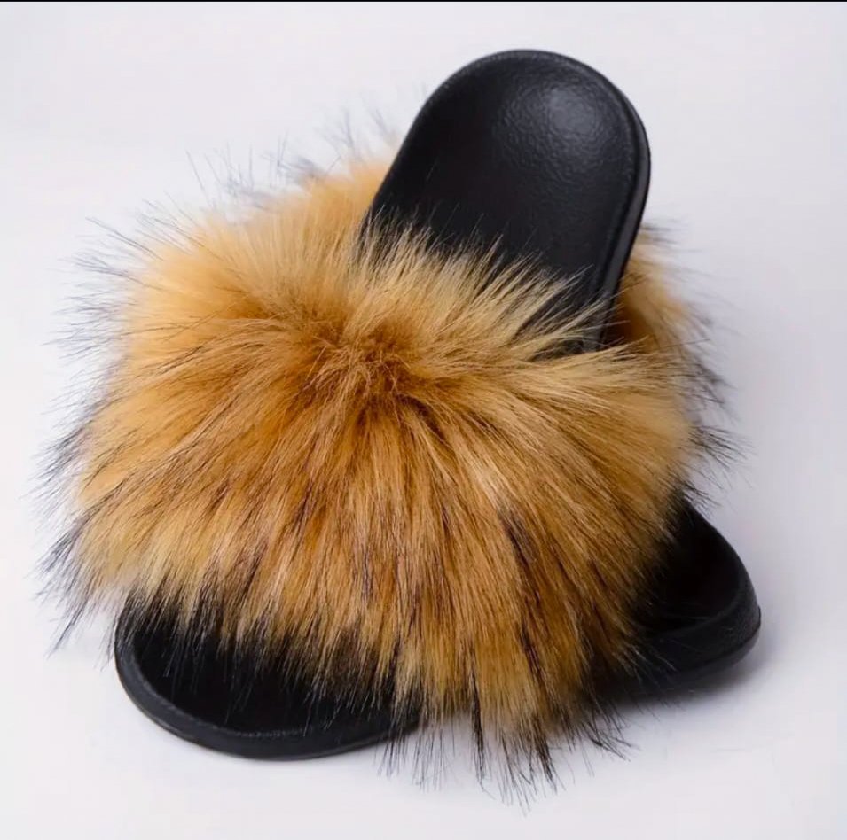 Sandale Mules Noires en Fausse Fourrure - Aperçu 3