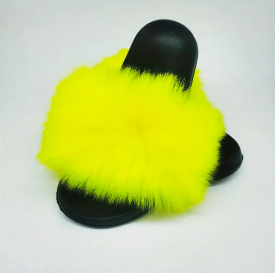 Sandale Mules Noires en Fausse Fourrure - Aperçu 4